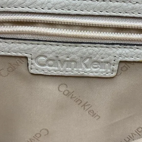 Calvin Klein Quilted Cream Leather Satchel with Tassel and Gold Chain Handles - Picture 2 of 14